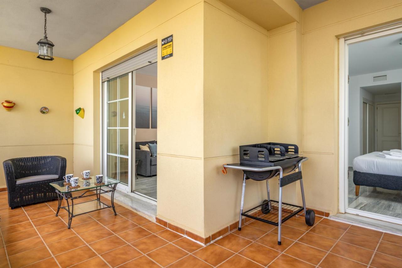 Appartamento Magnificent On First Line Golf Cabopino M5